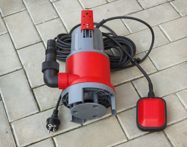 Submersible Pump Installation in Sylvania